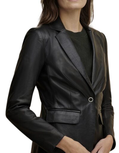 donna-black-leather-blazer