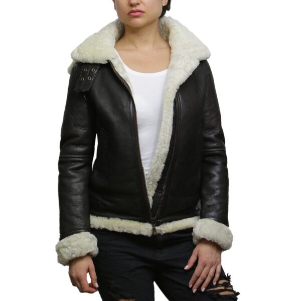 sleeky-hooded-white-shearling-jacket