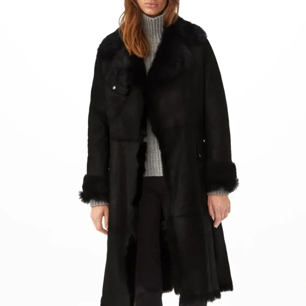 leah-shearling-black-coat