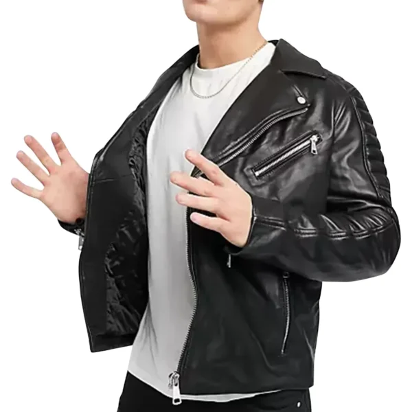 quilted-shoulder-motorcycle-jacket